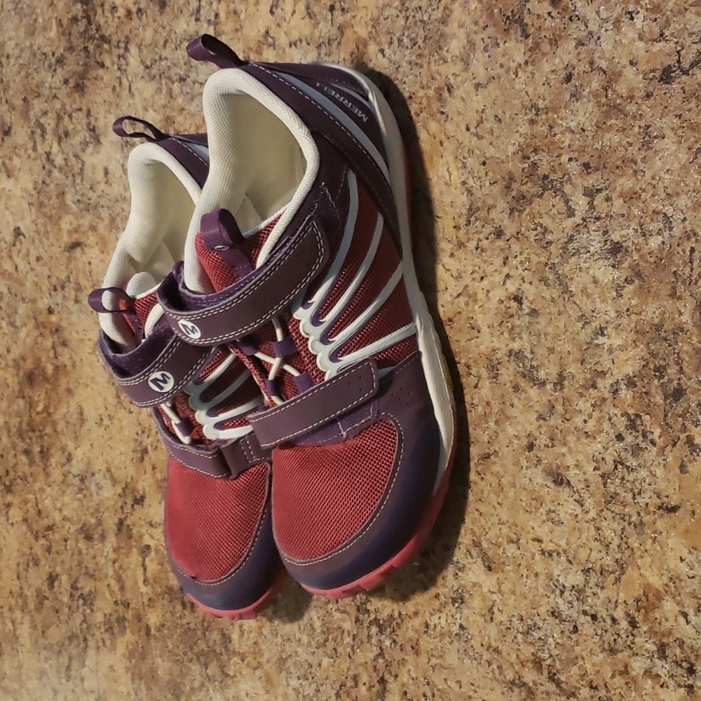 Merrell barefoot shoes size 5